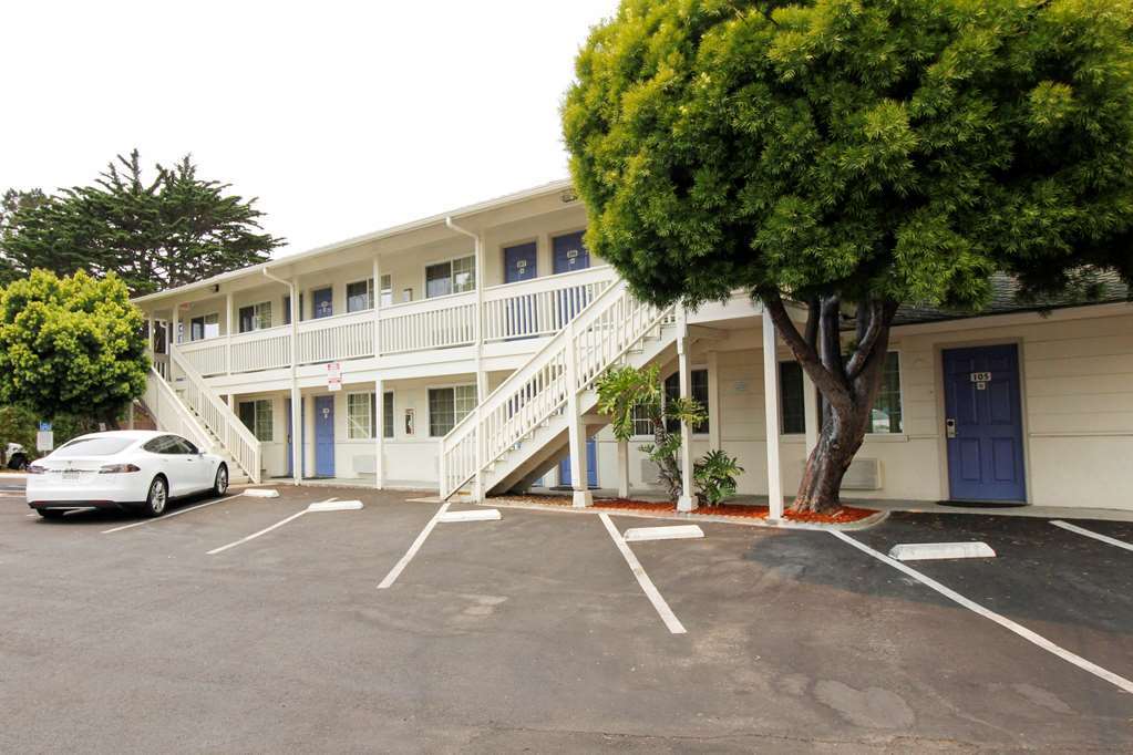 Motel Fisherman's Cove 2*